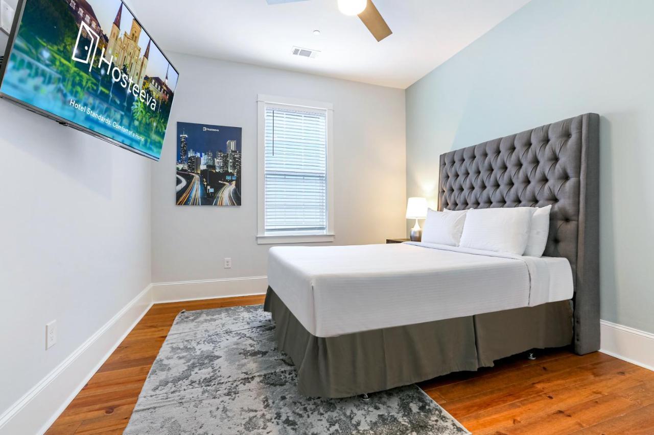 Hosteeva Chic Urban Retreat W Pool Steps To St Charles Ave And Near Bourbon St Apartment New Orleans Bagian luar foto
