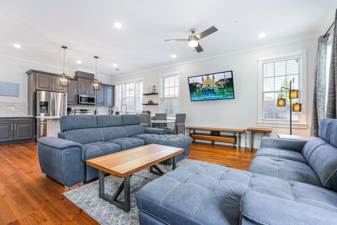 Hosteeva Chic Urban Retreat W Pool Steps To St Charles Ave And Near Bourbon St Apartment New Orleans Bagian luar foto